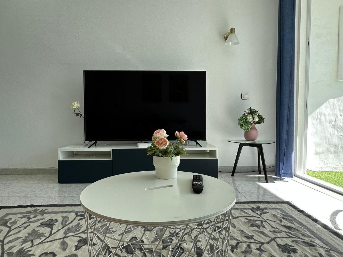 Sunny Apartment Tanife By Yumbo ปลายา เดล อิงเกลส ภายนอก รูปภาพ